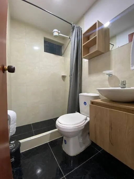 Hermoso Apto Cerca Al Aeropuerto Apartment Bogota