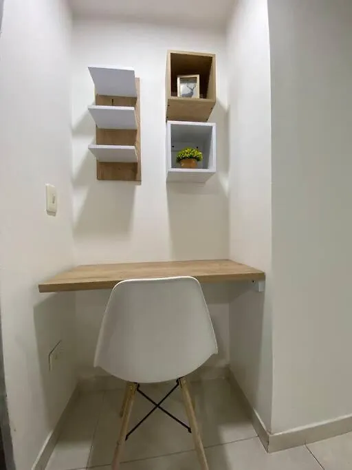 Hermoso Apto Cerca Al Aeropuerto Apartment Bogota